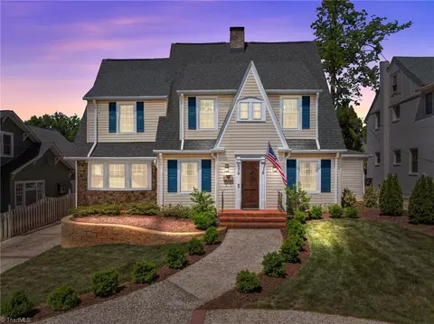 638 Colonial Dr, High Point, NC 27262