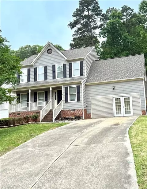 4807 Adams Ridge Dr, Greensboro, NC 27407