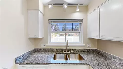 Kitchen - 2214 Shadow Valley Rd #E, High Point, NC 27265 photo 2 of 4