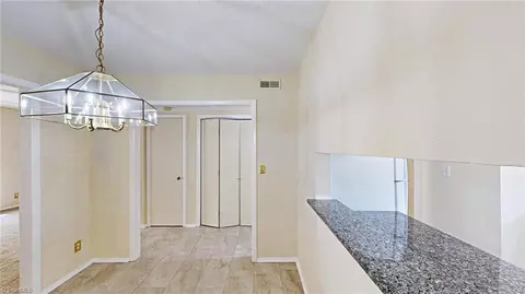 Entry Way - 2214 Shadow Valley Rd #E, High Point, NC 27265 photo 3 of 5