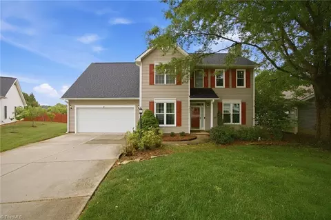 3659 Canopy Oak Ct, High Point, NC 27265