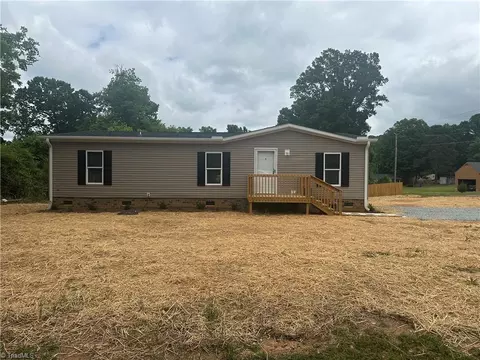 327 Wafford Rd, Lexington, NC 27292