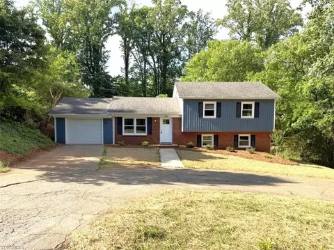 245 Logan Ct, King, NC 27021