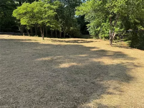 Exterior - 245 Logan Ct, King, NC 27021 photo 3 of 8