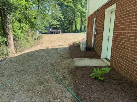Exterior - 245 Logan Ct, King, NC 27021 photo 6 of 8