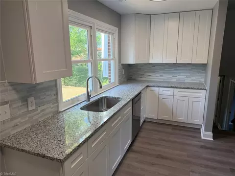 Kitchen - 245 Logan Ct, King, NC 27021 photo 3 of 5