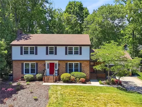 1717 Bearhollow Rd, Greensboro, NC 27410