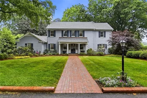 756 Pine Valley Rd N, Winston Salem, NC 27106