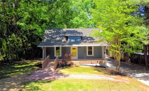 628 Mission Rd, Winston Salem, NC 27103