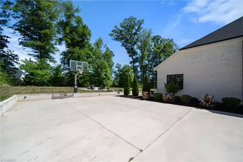 Exterior - 170 Arrow Glenn Ct, Advance, NC 27006 photo 4 of 7