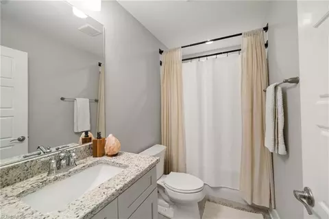 Bath - 170 Arrow Glenn Ct, Advance, NC 27006 photo 4 of 4