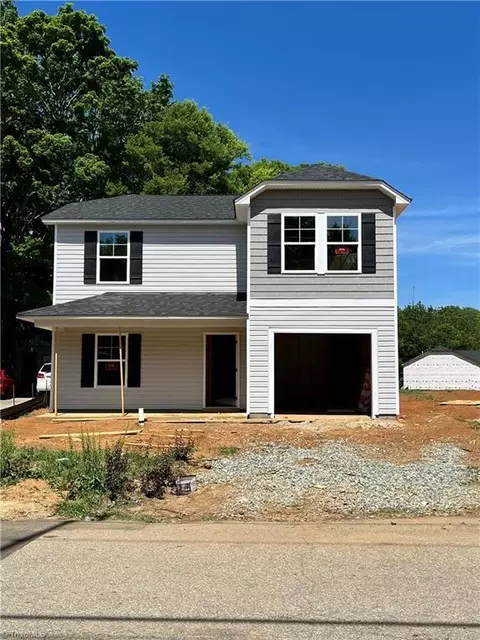 226 Hemstead St E, Lexington, NC 27292
