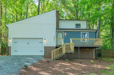 2906 Rhonswood Dr, Tobaccoville, NC 27050