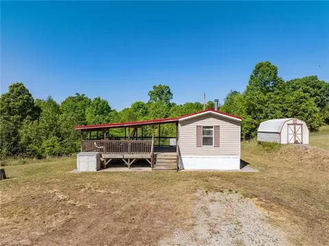 4657 Alpine Dr, Trinity, NC 27370 photo 5