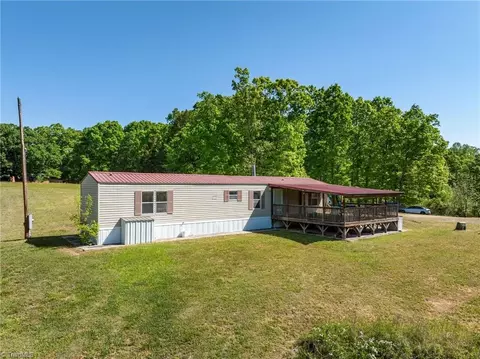 4657 Alpine Dr, Trinity, NC 27370 photo 6