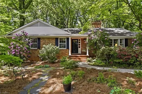 706 Friar Tuck Rd, Winston Salem, NC 27104