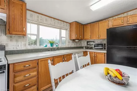 1149 Plantation Way, Trinity, NC 27370 photo 13
