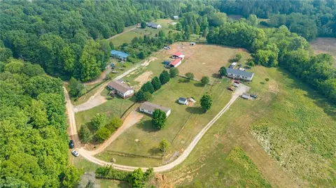 1149 Plantation Way, Trinity, NC 27370 photo 31
