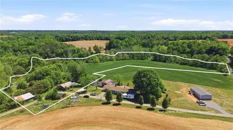 2648 Spencer Rd, Boonville, NC 27011