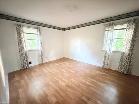 Bedroom - 581 Martin Byrd Rd, Elkin, NC 28621 photo 3 of 4