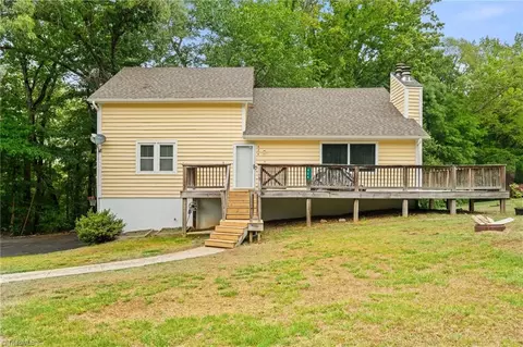 424 West St, King, NC 27021