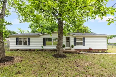 505 Wil O Pat Rd, Reidsville, NC 27320