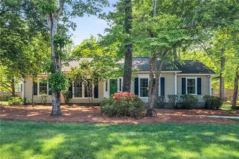 6117 Ballinger Rd, Greensboro, NC 27410