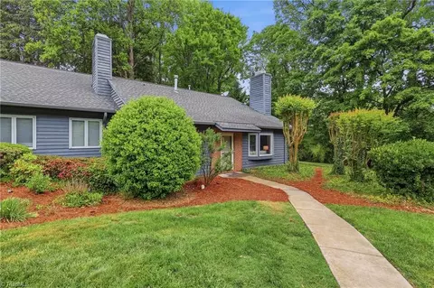 4638 Lake Jeanette Rd, Greensboro, NC 27455