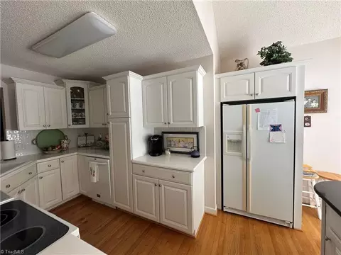 Kitchen - 136 Valleybrook Dr, Elkin, NC 28621 photo 6 of 6