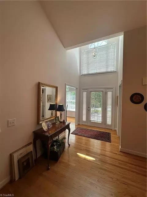 Entry Way - 136 Valleybrook Dr, Elkin, NC 28621 photo 2 of 9
