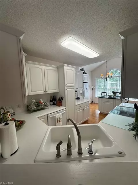 Kitchen - 136 Valleybrook Dr, Elkin, NC 28621 photo 4 of 6