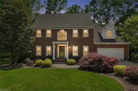 2700 Red Gate Ct, Jamestown, NC 27282