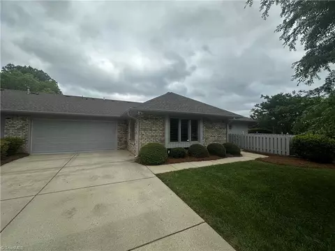 6 Kinlock Trl, Greensboro, NC 27410