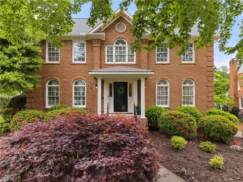 4000 Pemberton Ct, Winston Salem, NC 27106