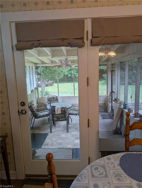 Exterior - 4909 Colonial Cir, Trinity, NC 27370 photo 3 of 3