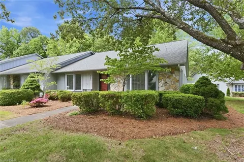 2609 Spring Bridge Cir, Greensboro, NC 27410