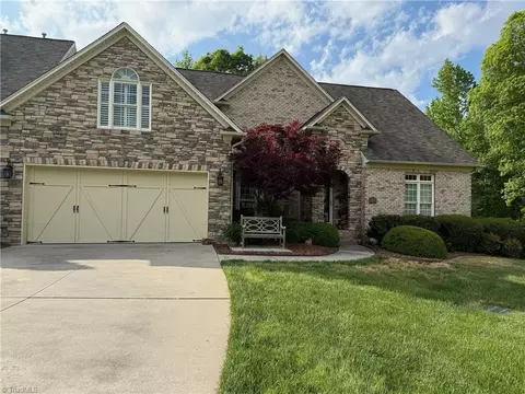 4221 Pennfield Way, High Point, NC 27262