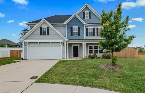 6267 Finch Meadow Ct, Clemmons, NC 27012