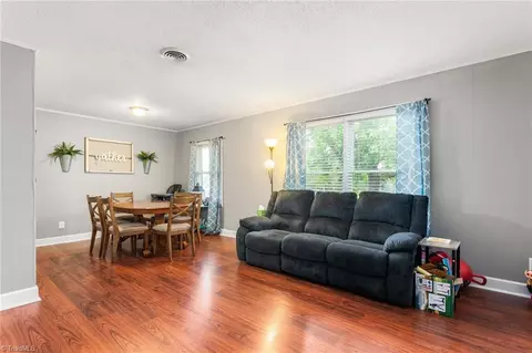 Living - 3810 Azalea Ln, Trinity, NC 27370 photo 3 of 3