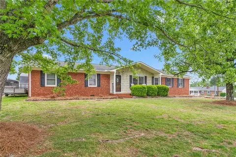 Exterior - 3810 Azalea Ln, Trinity, NC 27370 photo 2 of 7