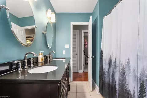 Bath - 3810 Azalea Ln, Trinity, NC 27370 photo 3 of 3