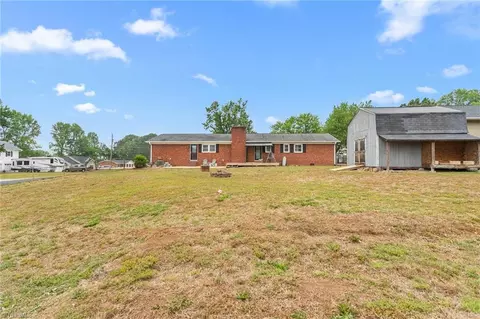 Exterior - 3810 Azalea Ln, Trinity, NC 27370 photo 7 of 7