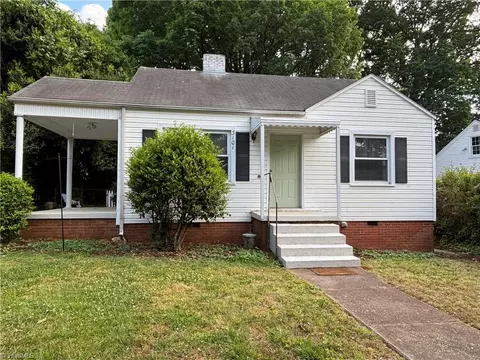 3101 Peebles Dr, Greensboro, NC 27403