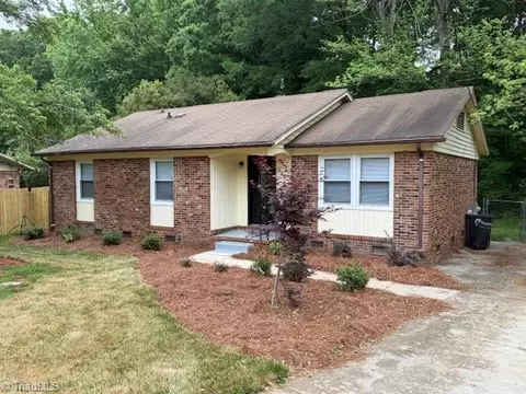 828 Holt Ave, Greensboro, NC 27405
