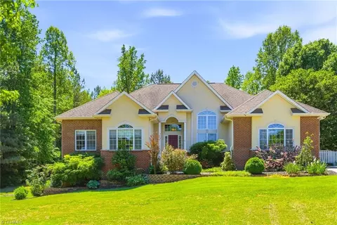 217 Dressage Ct, Mebane, NC 27302