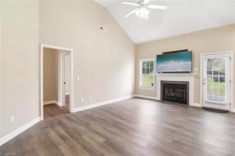 Living - 104 Mollie Rd, Harmony, NC 28634 photo 1 of 3