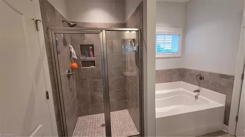Bath - 8365 Tralee Rd, Clemmons, NC 27012 photo 2 of 4