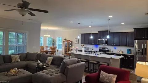 Entry Way - 8365 Tralee Rd, Clemmons, NC 27012 photo 2 of 7