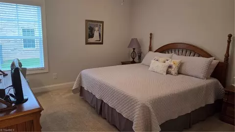 Bedroom - 8365 Tralee Rd, Clemmons, NC 27012 photo 4 of 6