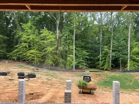 7603 Pemberley Dr, Oak Ridge, NC 27310 photo 5
